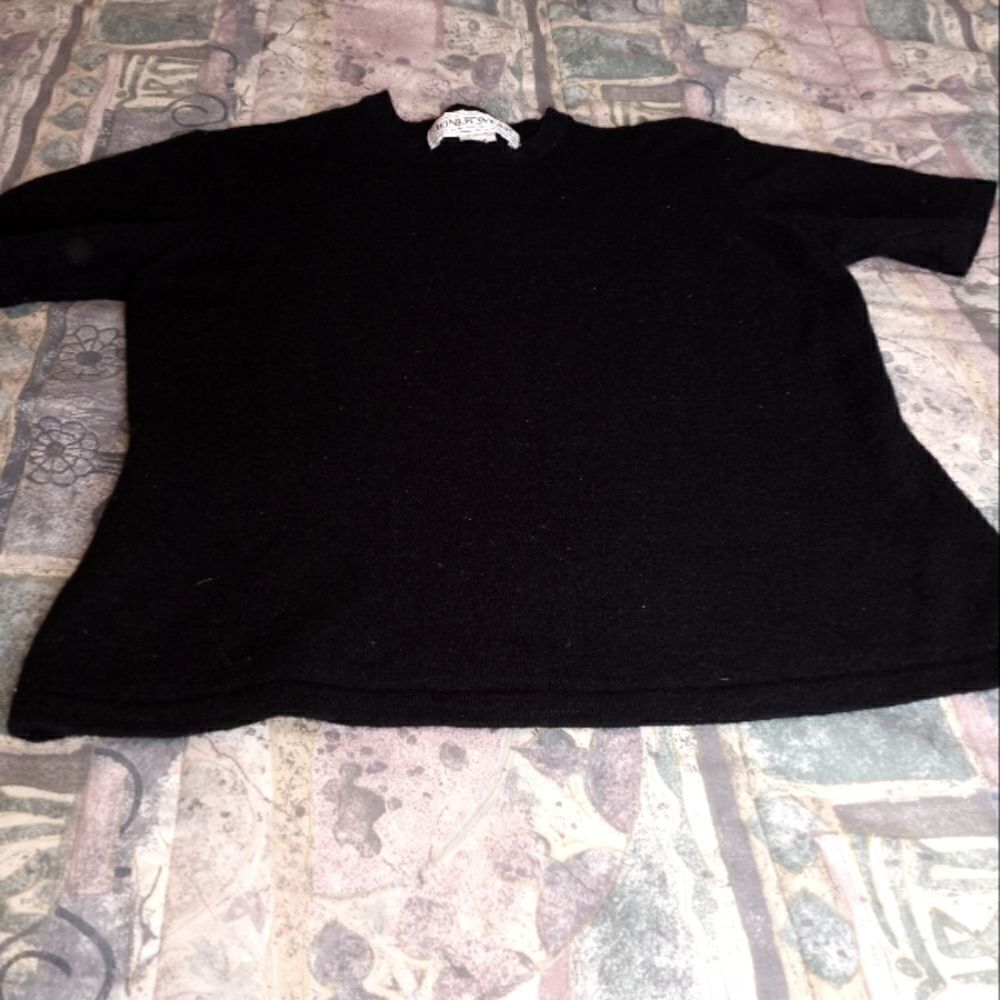 Jones Wear L Wool Blend Black Shortsleeves Knit Crewneck Women's Top